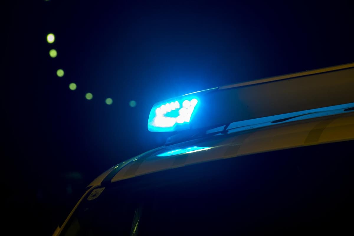 Club brach in Flammen aus, Hunderte flohen ins Freie